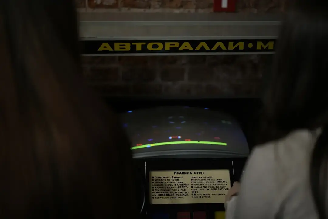 Automatic Cat Litter Box Cleans Up Act