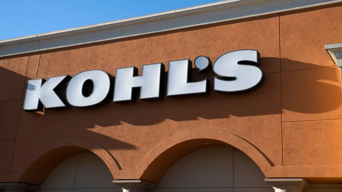 Kohl’s Holiday Dog Sweater Turns Pets Into Festive Photo Stars