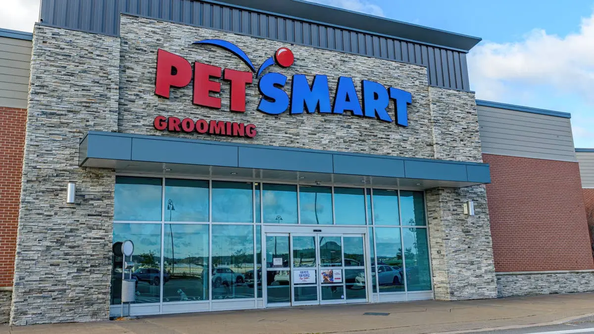 Halloween Pet Parade: How PetSmart’s Costumes Turn Furry Friends Into Festive Stars