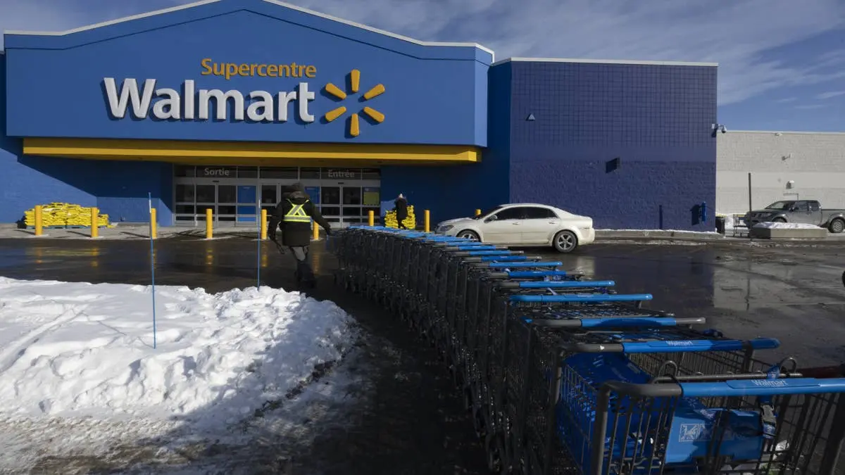 Walmart’s Christmas tree cat tower features two luxury condos